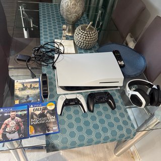 Consola PS5 Blanca + Accesorios