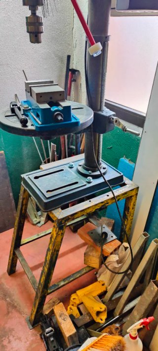 Taladro de columna INAPORT