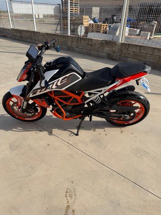 KTM 390 Duke NAKED  17000km del 2020