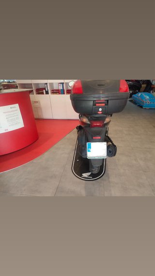 Honda SH300i Negra - Moto Scooter