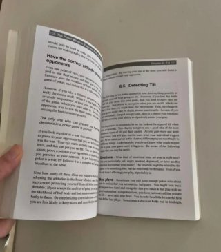 The Poker Mindset Essential. Attitudes for Poker.