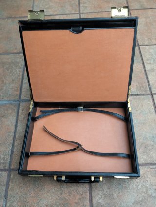 Maletín Vintage Negro con Cartera