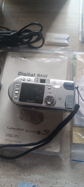 Camara Compacta Digital Sony Cyber-shot DSC-P1