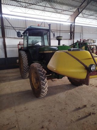 Tractor John Deere 3350