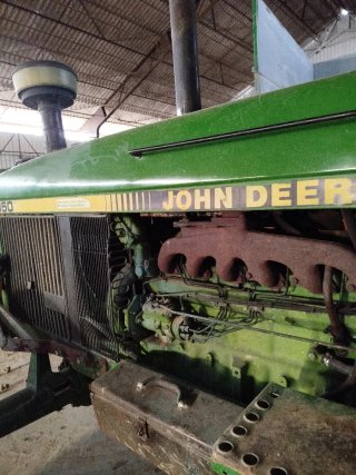 Tractor John Deere 3350