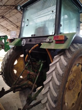 Tractor John Deere 3350