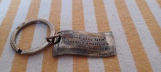 Portachiavi Vintage con Citazione Oscar Wilde