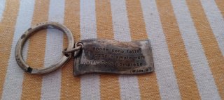Portachiavi Vintage con Citazione Oscar Wilde