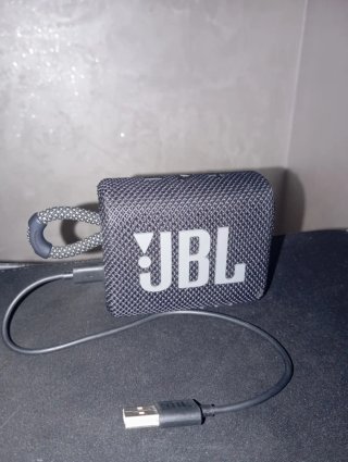 Altavoz Bluetooth JBL Perfecto para este Verano ☀️