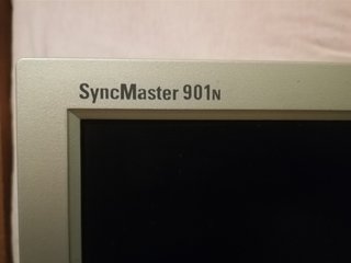 Monitor Samsung SyncMaster 901N LCD 19