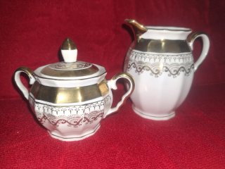 Juego de tazas de café de porcelana dorada