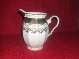 Juego de tazas de café de porcelana dorada