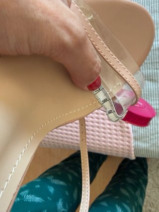Sandalias tacón plataforma beige