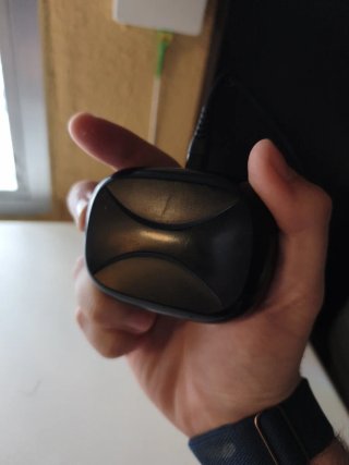 Cascos Bluetooth con Gancho Negro