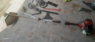 Desbrozadora y cortasetos multifunción