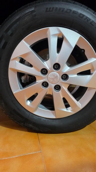 Peugeot Rifter 2019