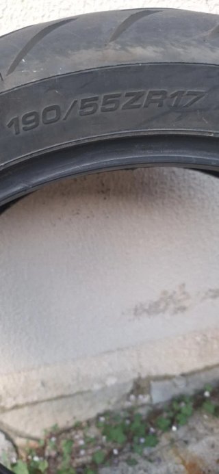 Par de neumáticos mitas poco usados