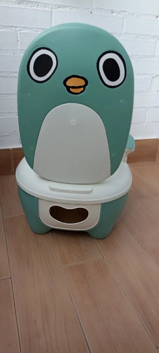 Orinal/inodoro infantil diseño pingüino