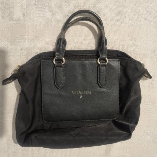 Bolso mano Patrizia Pepe negro