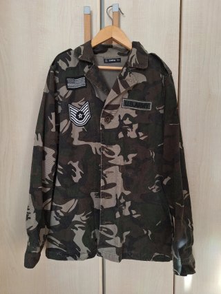 Chaqueta Militar SHEIN Camuflaje
