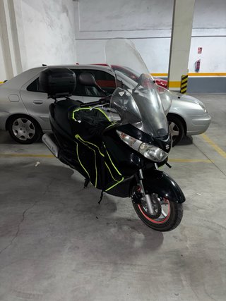 Suzuki Burgman 125