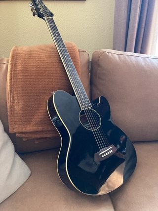 Guitarra electroacústica Ibanez Talman AEG50-BK