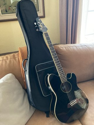 Guitarra electroacústica Ibanez Talman AEG50-BK
