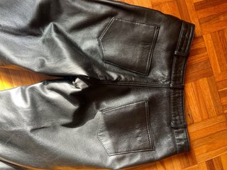 Pantalón de cuero mujer negro