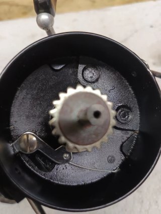 Carrete antiguo pesca Mitchell 304