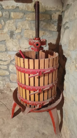 Prensa de vino manual de madera