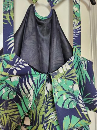 Mono verde hojas Fórmula Joven Talla L