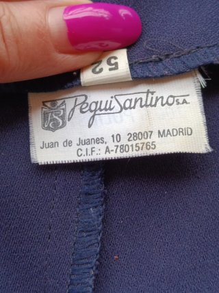 Traje chaqueta y falda azul curvy
