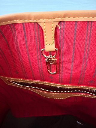 Bolso Louis Vuitton Beige/Marrón. Nuevo