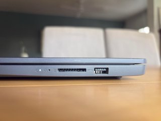 Portátil Lenovo i5 con Windows