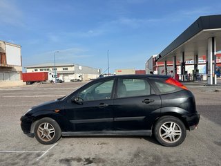 Ford  Focus 2001