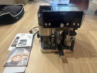 Cafetera Ninja Luxe Cafe ES500EU