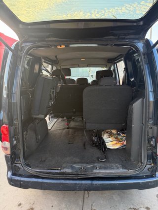NISSAN NV200 2010