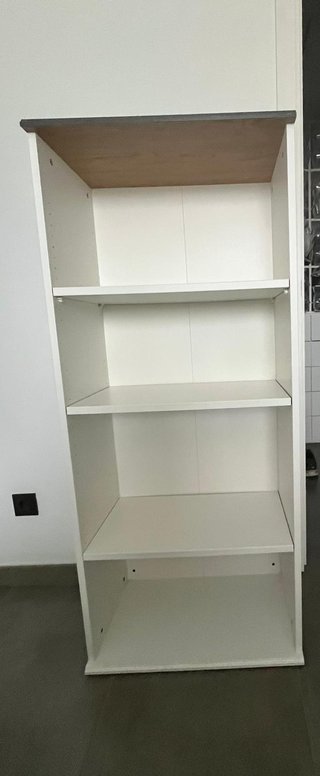 Estantería / librería IKEA SKRUVBY buen estado