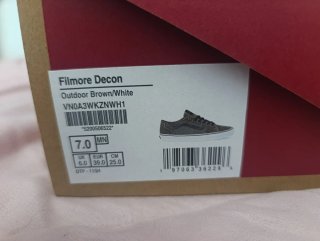 Zapatillas Vans Marrones y Negro. Talla 39. Nuevas