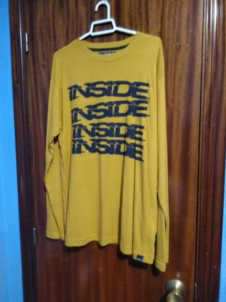 Camiseta Inside manga larga talla M