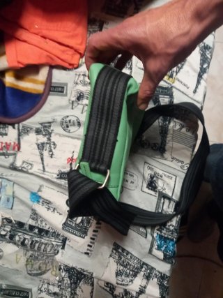Bolso de mano verde