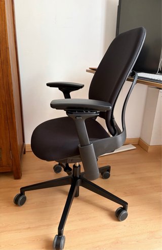 Silla de oficina ergonómica Steelcase Leap
