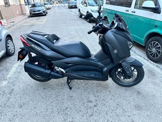 Yamaha XMAX 300 Negra
