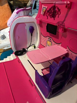 Avión Barbie rosa