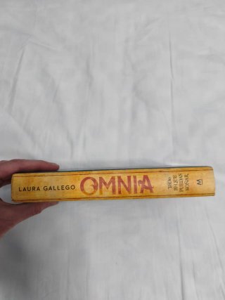 Omnia: Todo lo que puedas soñar - Laura Gallego