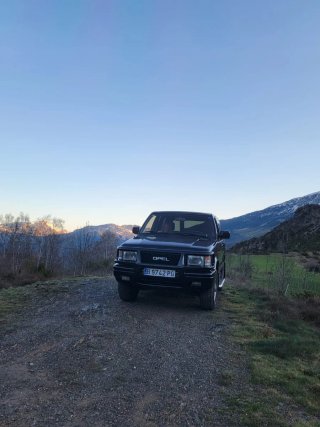 Opel Monterey  1994