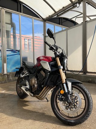 Honda CB650R Roja 2020