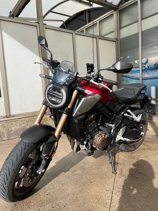 Honda CB650R Roja 2020