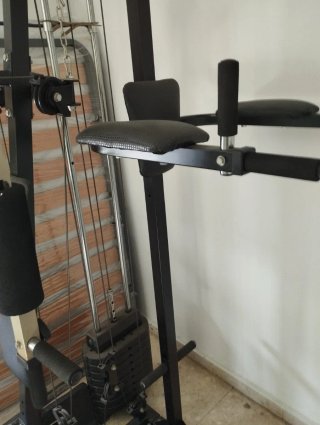 Máquina de gimnasio nueva