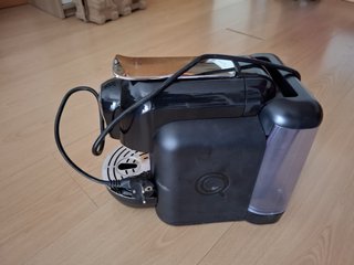 Cafetera Delta Q Qool Negra